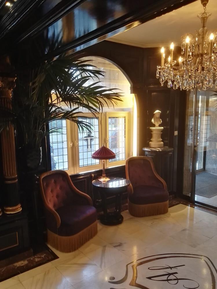 Apollofirst Boutique Hotel Амстердам Экстерьер фото